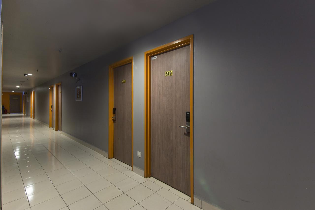 Oyo 182 Simms Grand Inn Kuala Lumpur Dış mekan fotoğraf